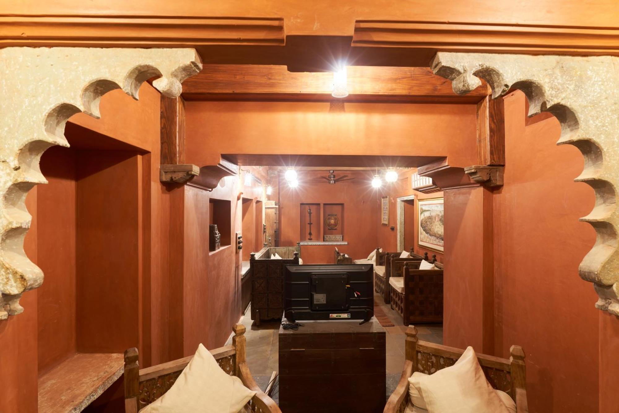 Hotel Kaladwas Lal Haveli Udajpur Exteriér fotografie
